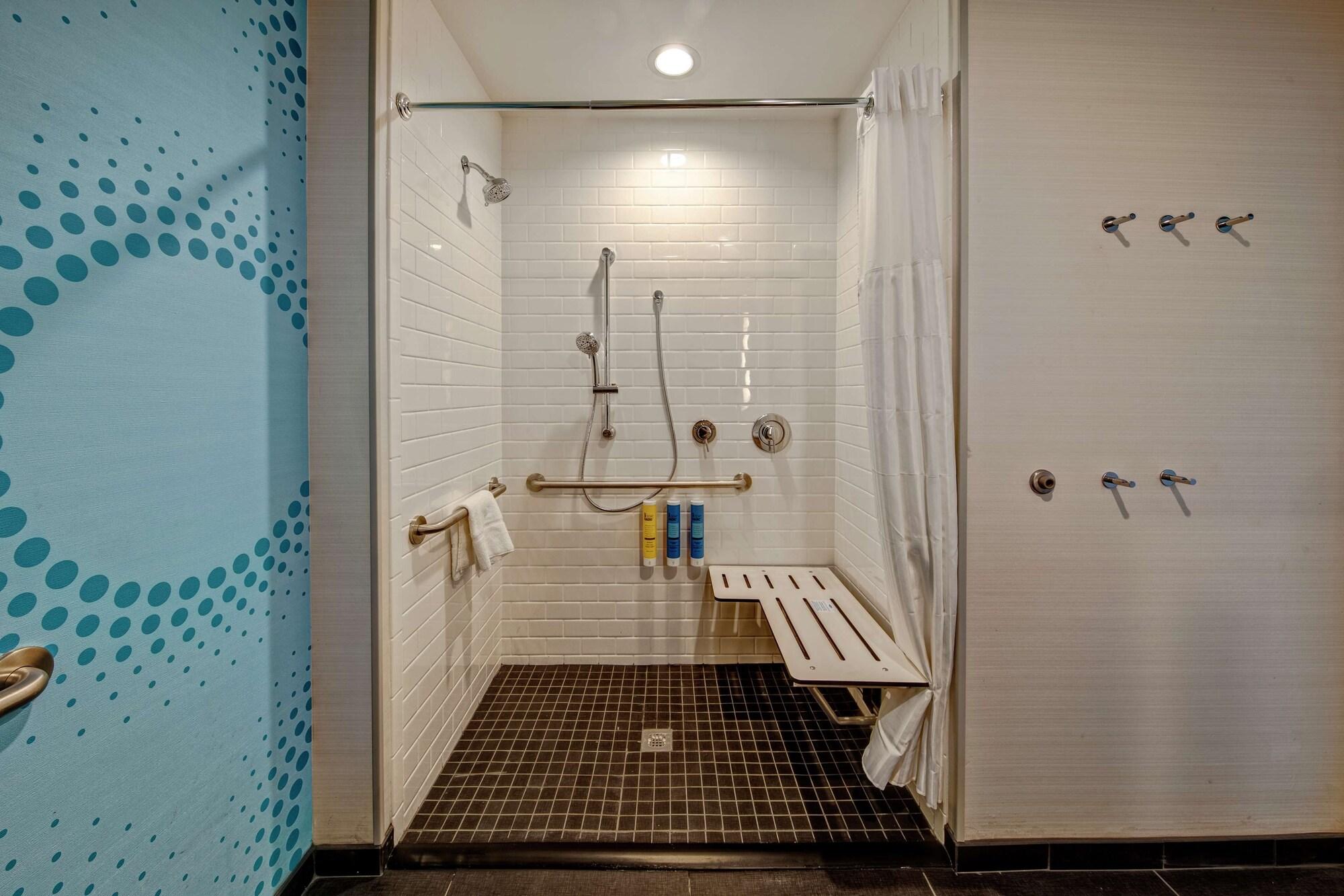 Tru By Hilton Roanoke Hollins Hotel Luaran gambar